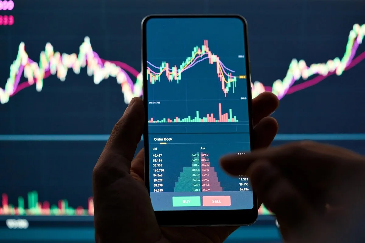 تداول العملات الرقمية.. رحلة نحو الحرية المالية